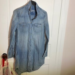 Gap 1969 denim shirt dress